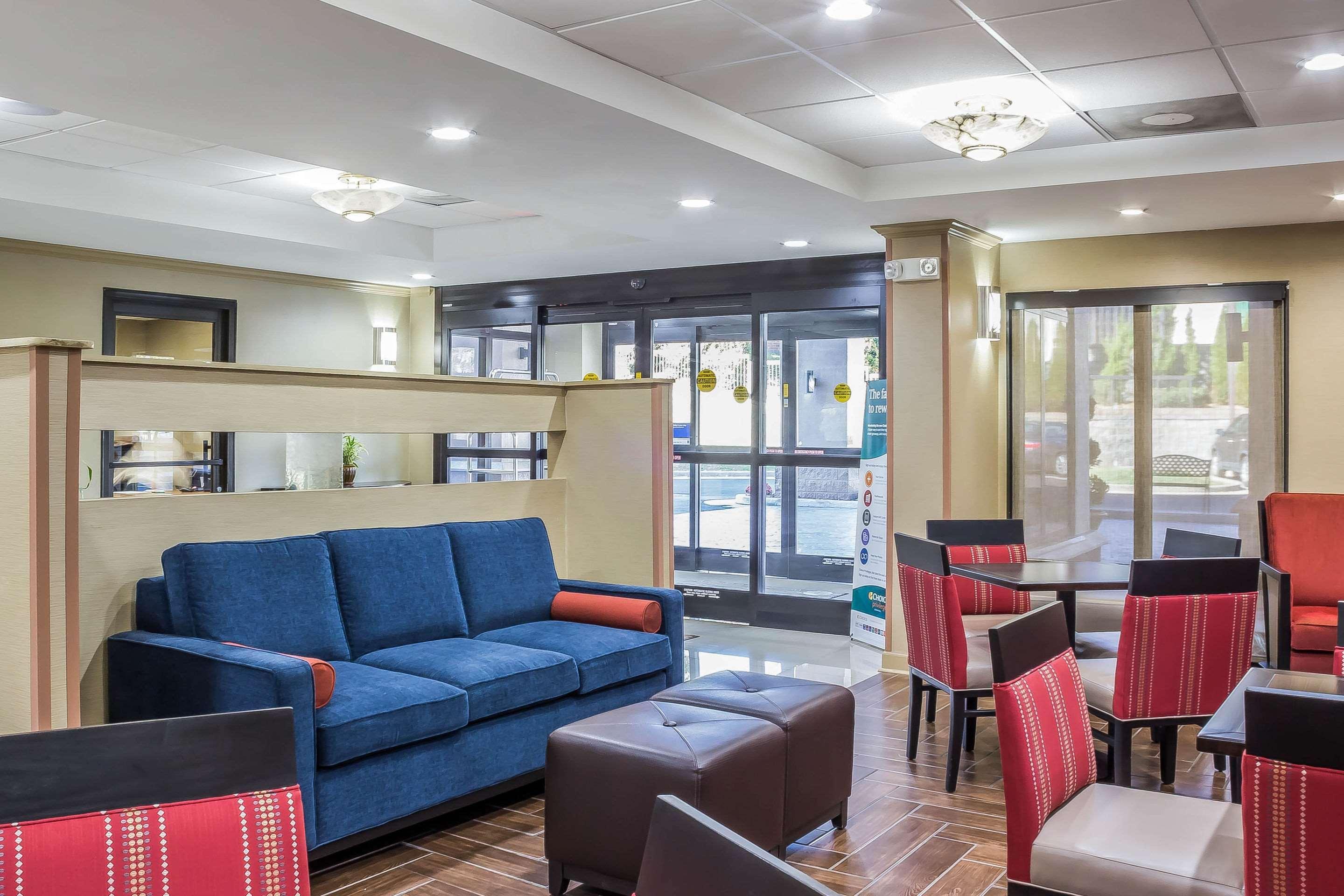 Comfort - Kernersville Inn 3*